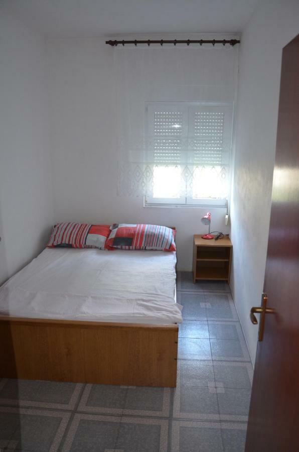 Apartment Jure Trogir Eksteriør billede